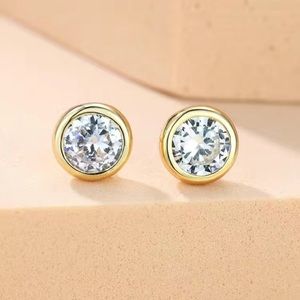 🍀5 for $25🍀NWT One pair of gold stud CZ earrings.